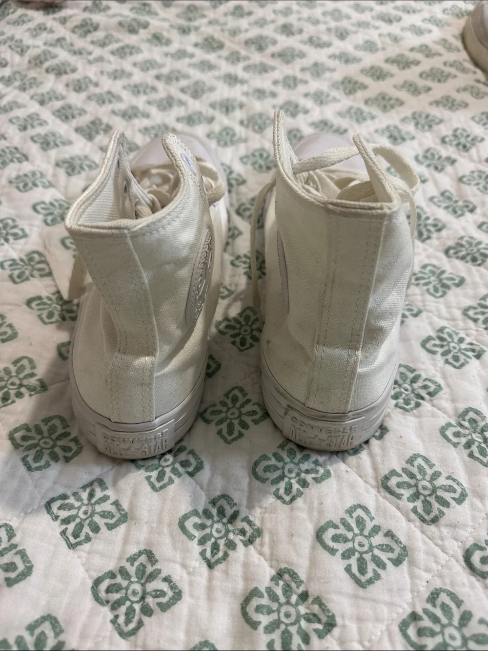 Converse High Top Sneakers in Off-White - Picture 4 of 4
